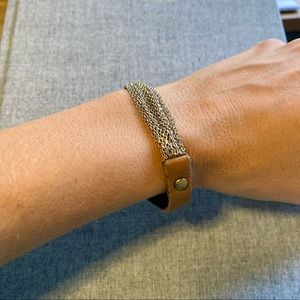 Gold and leather bracelet